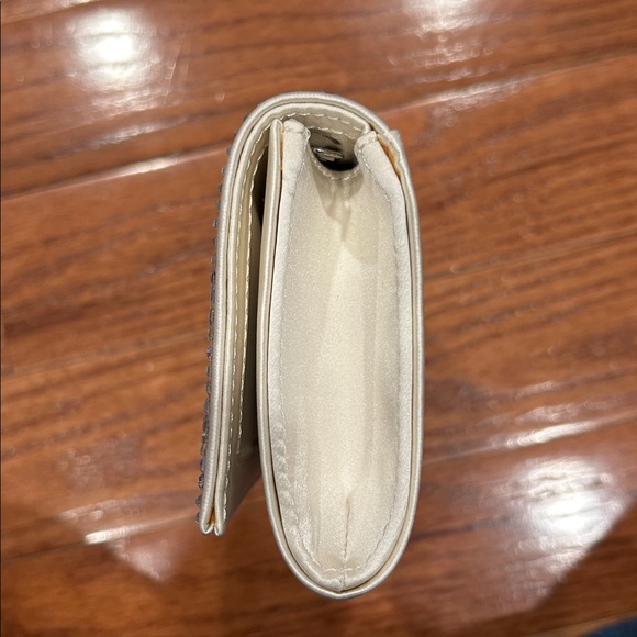 Benjamin Adams London Jolie Purse - Picture 4 of 11